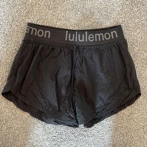 Lululemon short size 8
